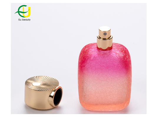 Флакон для парфюмерии с градиентом от ЕЮБЬЮТИ на ChemiPack 2026