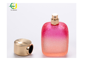 Флакон для парфюмерии с градиентом от ЕЮБЬЮТИ на ChemiPack 2026